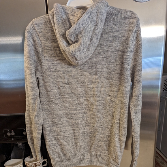 L.O.G.G. H&M  Hoodie. A73 - Picture 2 of 3